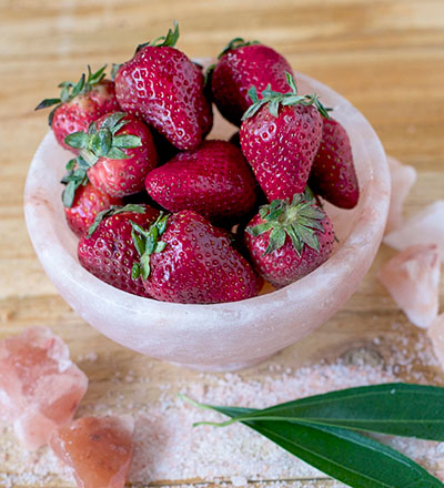 So Gourmet Pink Himalayan Salt Crystal Serving Bowls 6” So Gourmet Pink Himalayan Salt Crystal Serving Bowls 6”