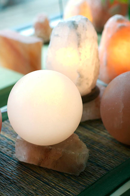 White Globe Salt Crystal Lamp White Globe Salt Crystal Lamp